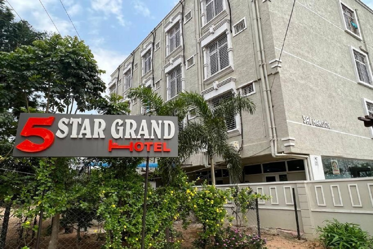 5 Star Grand Hotel