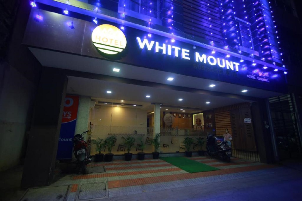  White Mount Business Hotel