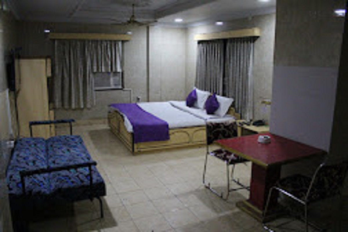  Hotel Deepali International