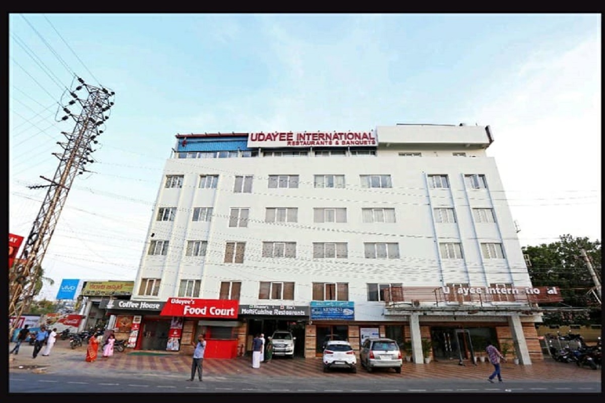  Hotel Udayee International