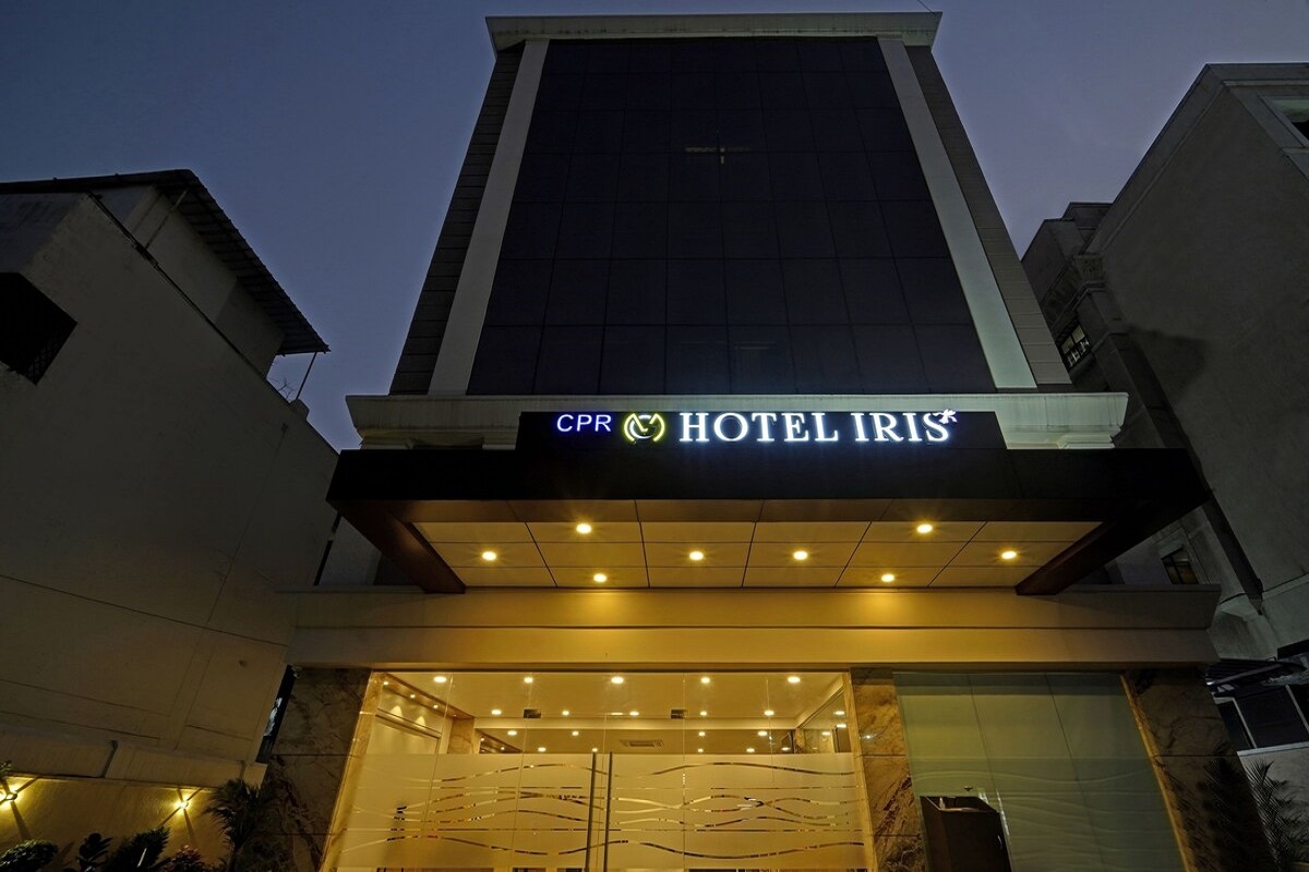  MG Hotel Iris