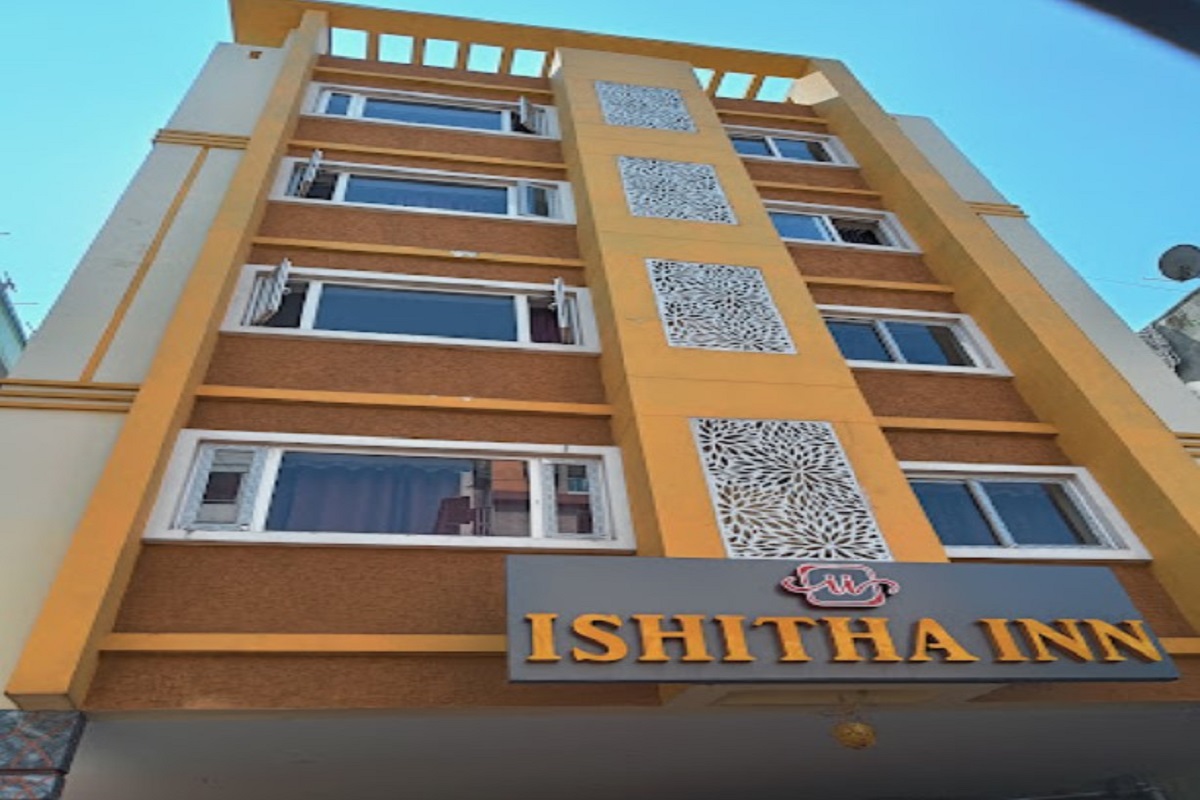  Hotel Ishitha Inn