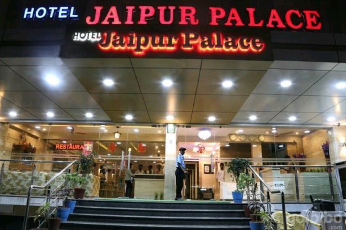  Hotel Jaipur Palace