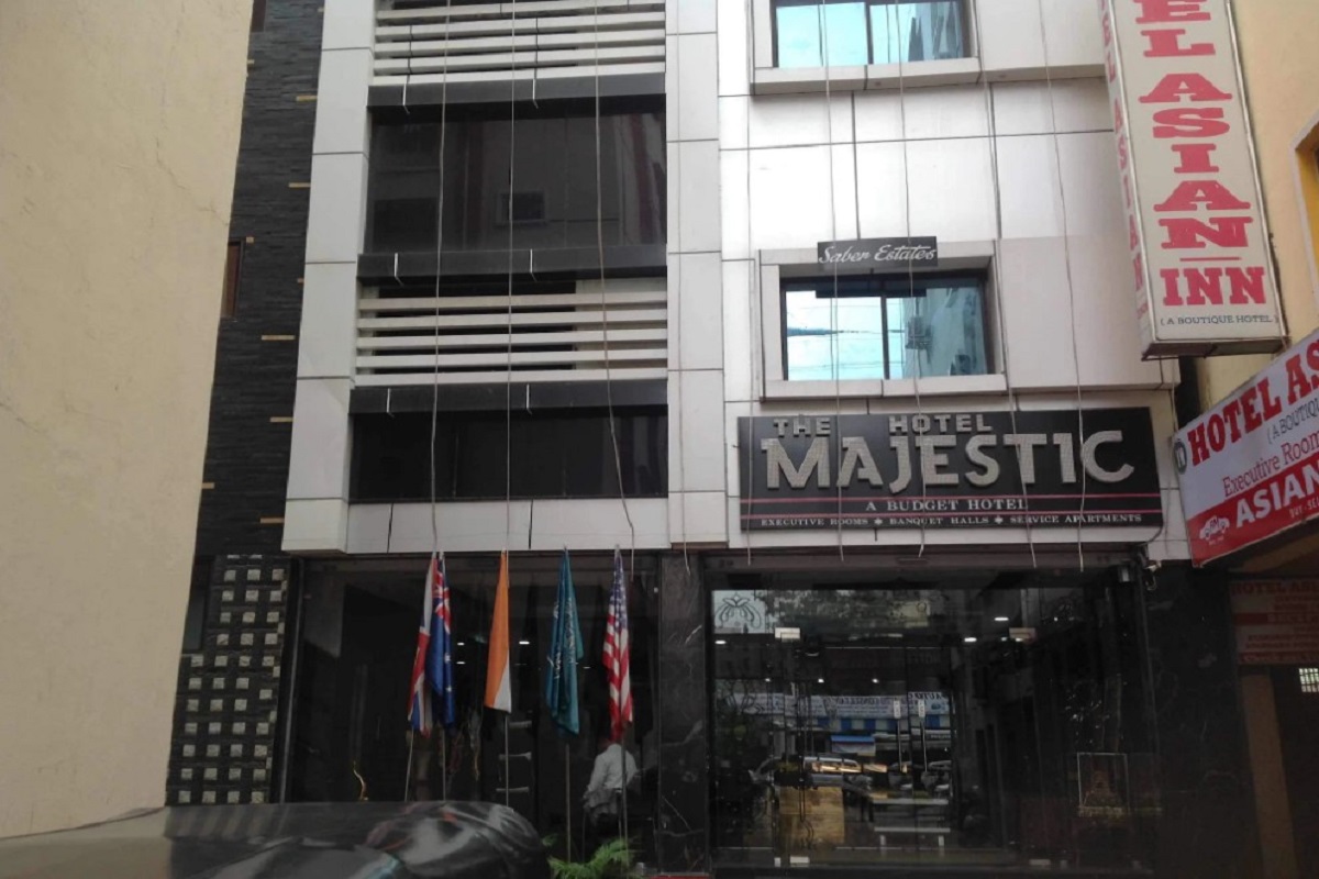  Hotel  Majestic