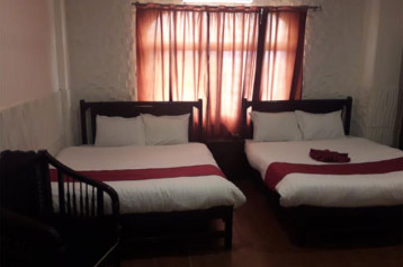 DELUXE FIVE BED